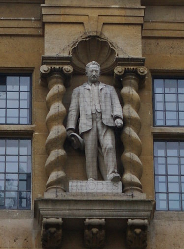 Statue of Cecil Rhodes in Oxford